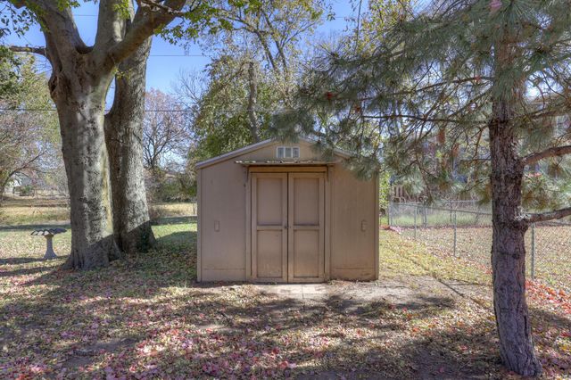 1411 Gold Stream Drive, Webb City, MO 64870