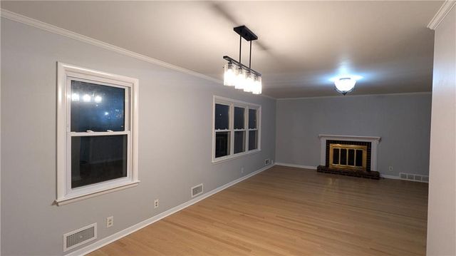 9908 E 77th Street, Raytown, MO 64138