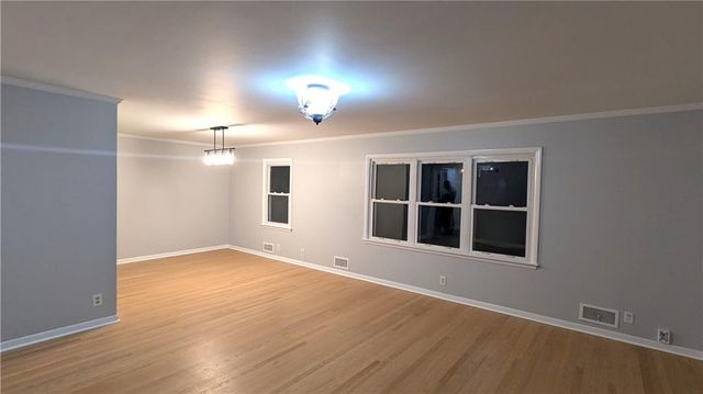 9908 E 77th Street, Raytown, MO 64138