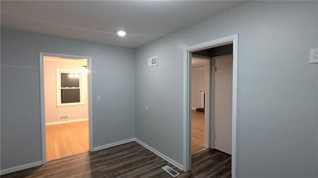 9908 E 77th Street, Raytown, MO 64138