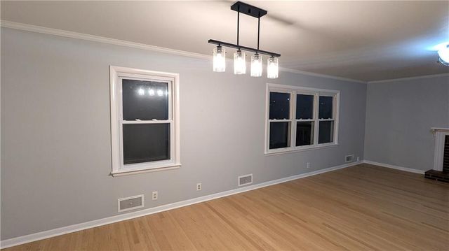 9908 E 77th Street, Raytown, MO 64138