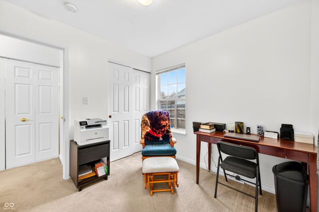 2002 Falcon Court, Franklin, IN 46131