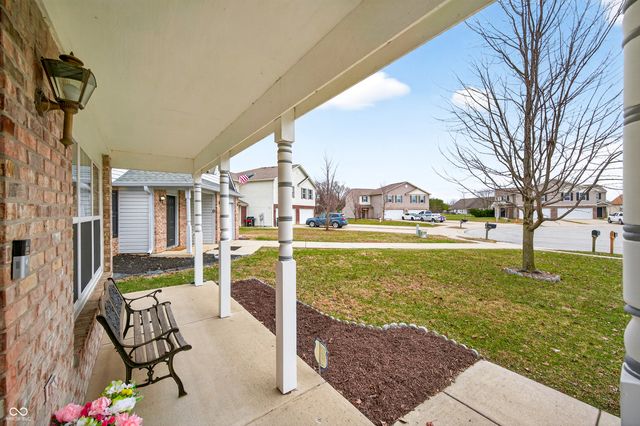 2002 Falcon Court, Franklin, IN 46131