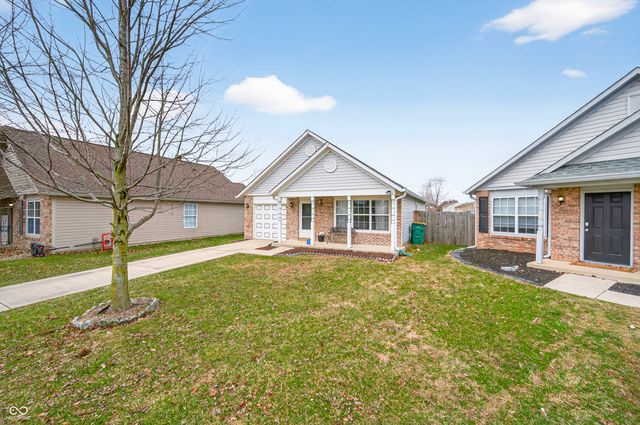 2002 Falcon Court, Franklin, IN 46131