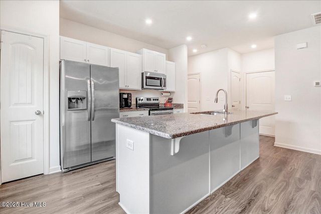 204 Timberline Oak Drive, Goldsboro, NC 27534