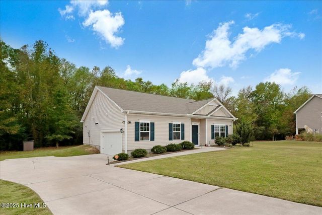 204 Timberline Oak Drive, Goldsboro, NC 27534