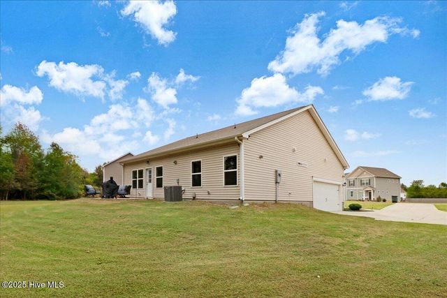 204 Timberline Oak Drive, Goldsboro, NC 27534