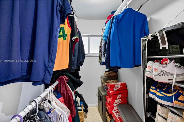 8640 NE 2nd Ave, El Portal, FL 33138