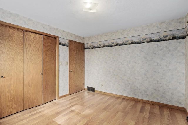 6927 N Harris Court, Westfield, WI 53964