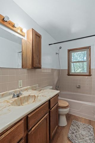 6927 N Harris Court, Westfield, WI 53964