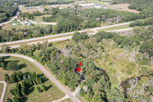 6927 N Harris Court, Westfield, WI 53964