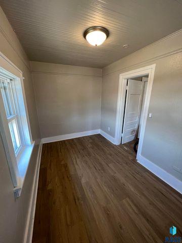 201 N French Ave Avenue, Sioux Falls, SD 57101