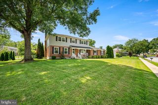 2708 E LANDSDOWNE DR, Wilmington, DE 19810