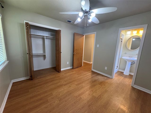 334 Linkwood Drive, Duncanville, TX 75137