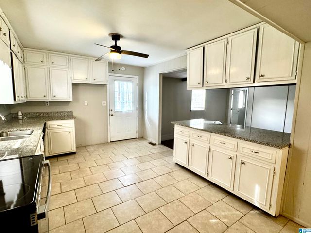 415 THOMAS STREET, Warrior, AL 35180