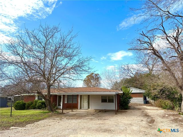 106 N 1st Street, Little River Academy, TX 76554