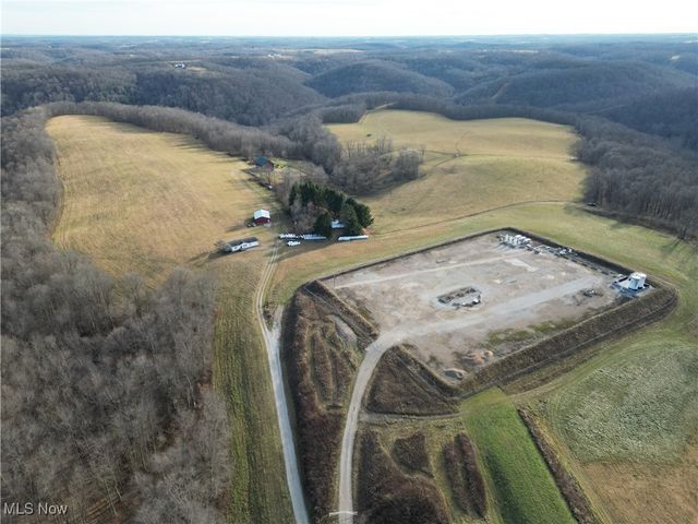 1964 County Road 58, Irondale, OH 43932