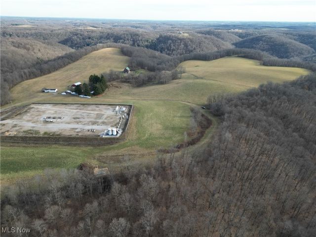 1964 County Road 58, Irondale, OH 43932