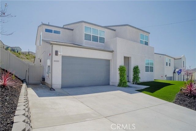 35323 Orchard Trail, Fallbrook, CA 92028