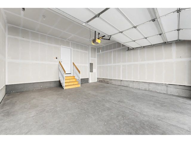 4216 Trapper Lake Dr, Loveland, CO 80538