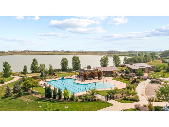 4216 Trapper Lake Dr, Loveland, CO 80538