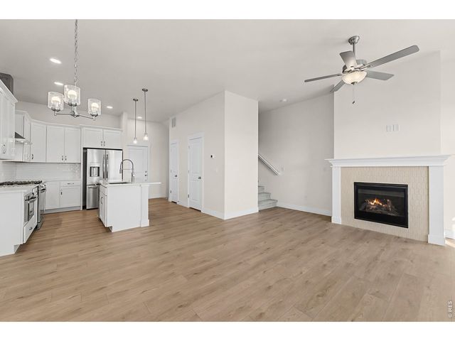 4216 Trapper Lake Dr, Loveland, CO 80538