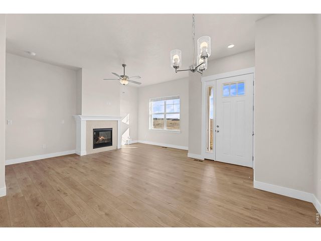 4216 Trapper Lake Dr, Loveland, CO 80538