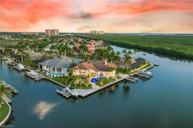 5764 Staysail CT, Cape Coral, FL 33914