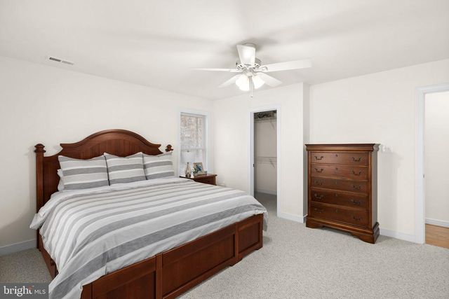 14 OAK RD, Bumpass, VA 23024