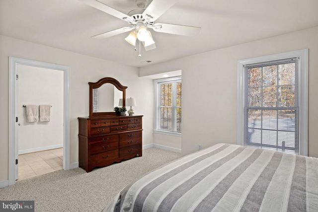 14 OAK RD, Bumpass, VA 23024