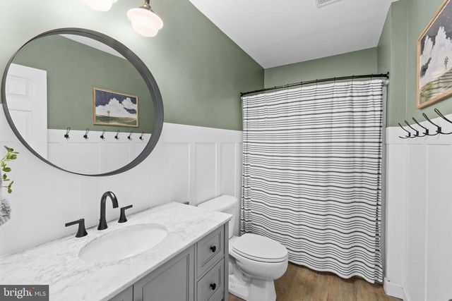 14 OAK RD, Bumpass, VA 23024