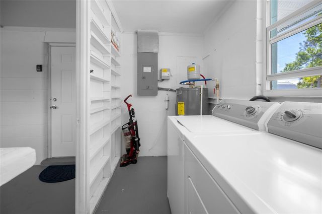 231 LAKEVIEW LANE, Englewood, FL 34223