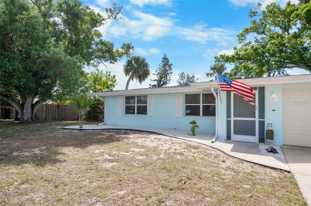 231 LAKEVIEW LANE, Englewood, FL 34223