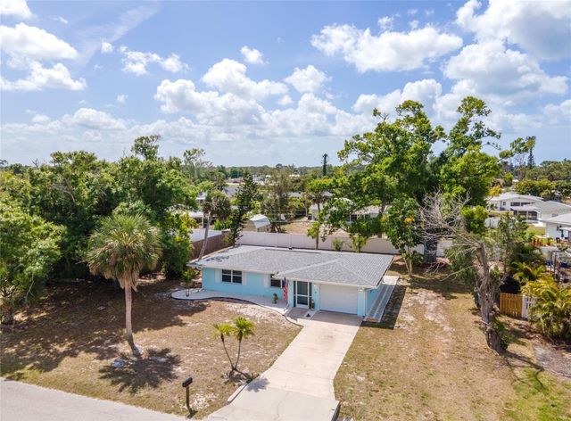 231 LAKEVIEW LANE, Englewood, FL 34223