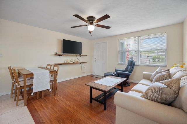 231 LAKEVIEW LANE, Englewood, FL 34223