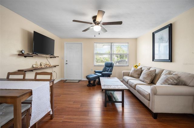 231 LAKEVIEW LANE, Englewood, FL 34223