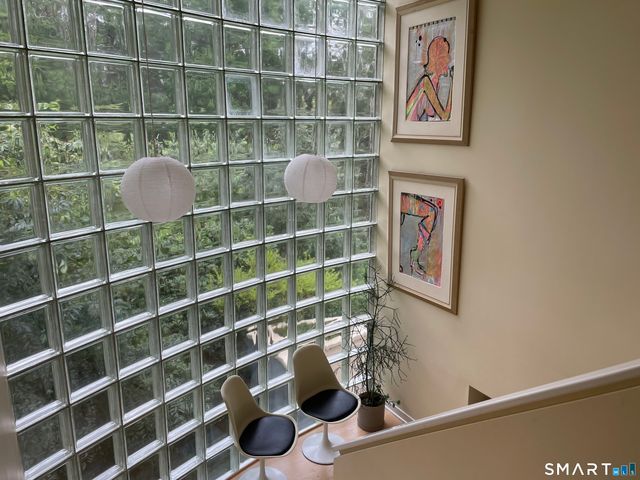 607 Lake Drive, Guilford, CT 06437