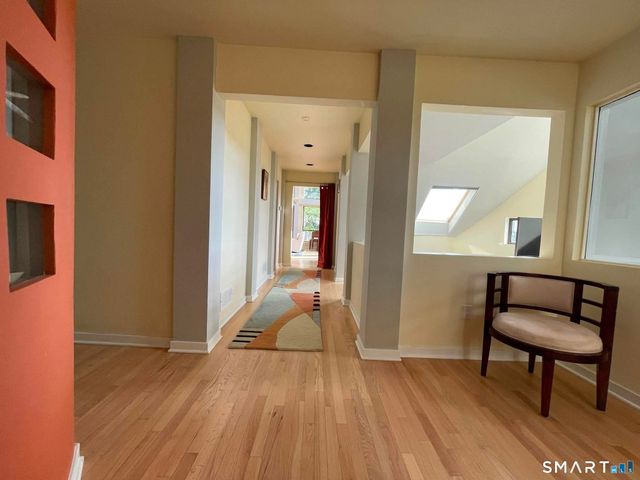 607 Lake Drive, Guilford, CT 06437