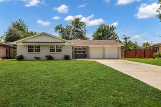13206 Hollypark Drive, Houston, TX 77015