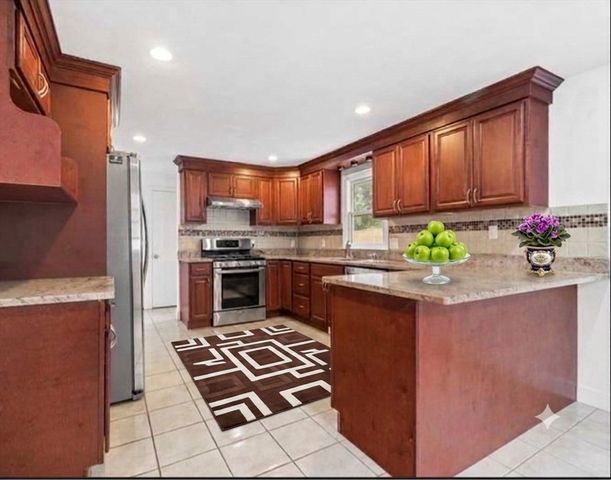 20 Smart, Waltham, MA 02451