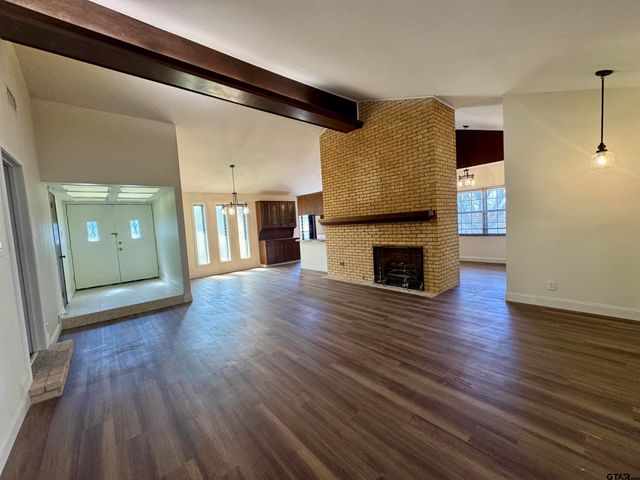 220 Guadalupe, Athens, TX 75751