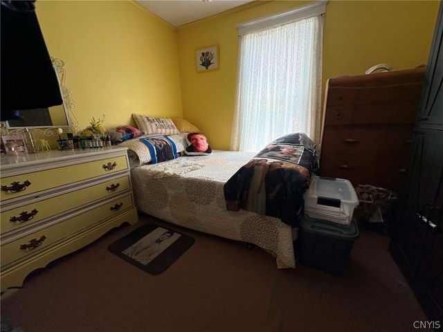 113 W 4th St N, Fulton, NY 13069
