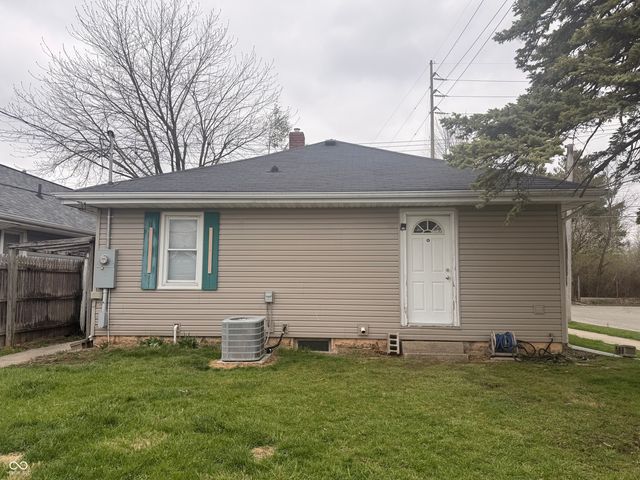 725 E 27th Street, Anderson, IN 46016
