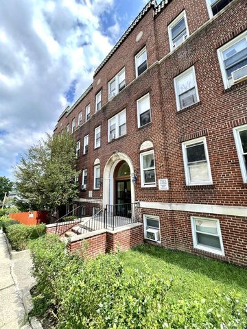 98 Harding Avenue LLB, White Plains, NY 10606