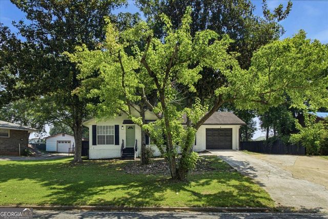 83 Sunset Lane, Newnan, GA 30263
