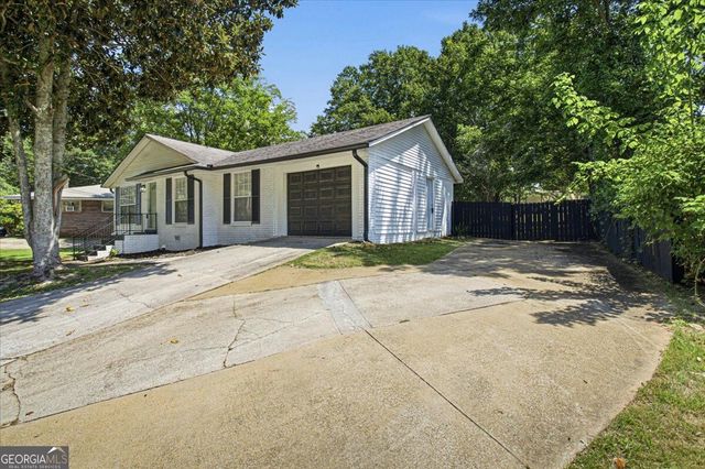 83 Sunset Lane, Newnan, GA 30263