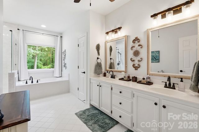 1006 Waterview Lane, Monroe, NC 28110