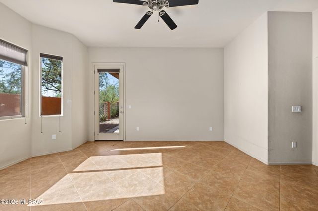10446 E Sara Scarlet Loop, Tucson, AZ 85747