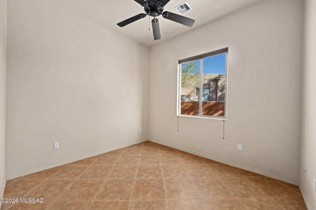 10446 E Sara Scarlet Loop, Tucson, AZ 85747