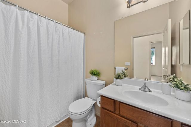10446 E Sara Scarlet Loop, Tucson, AZ 85747